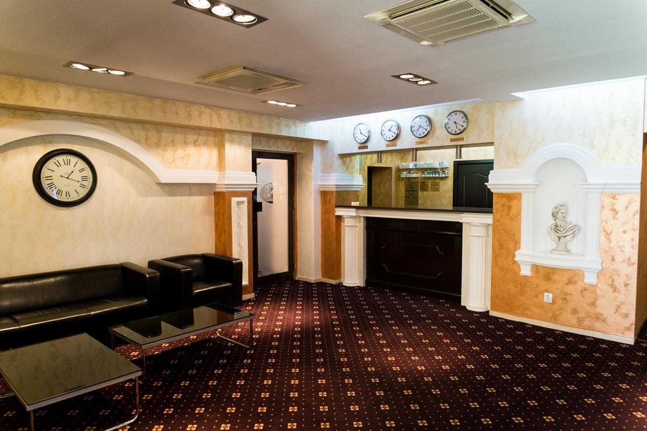 Hotel Zamca Suceava Exterior foto